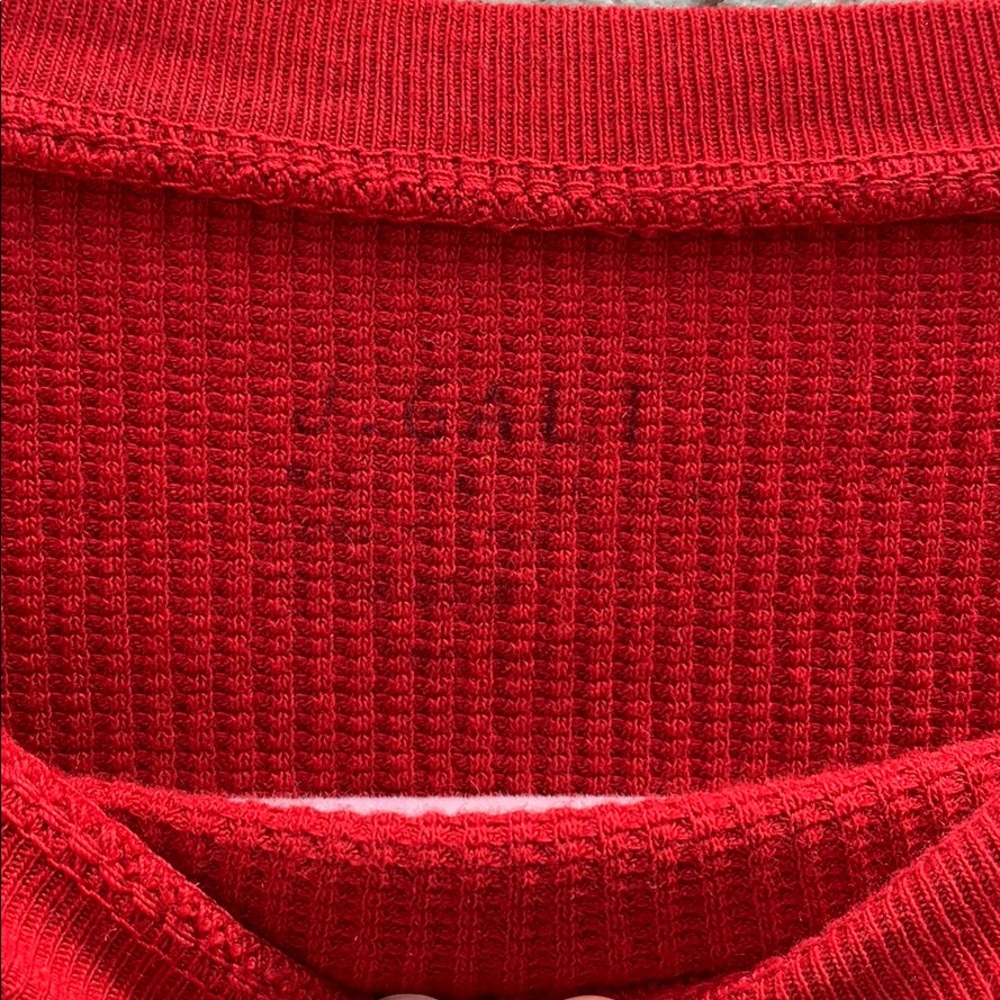 Brandy Melville Red Ruffle Crop Top 💋 - Picture 6 of 6